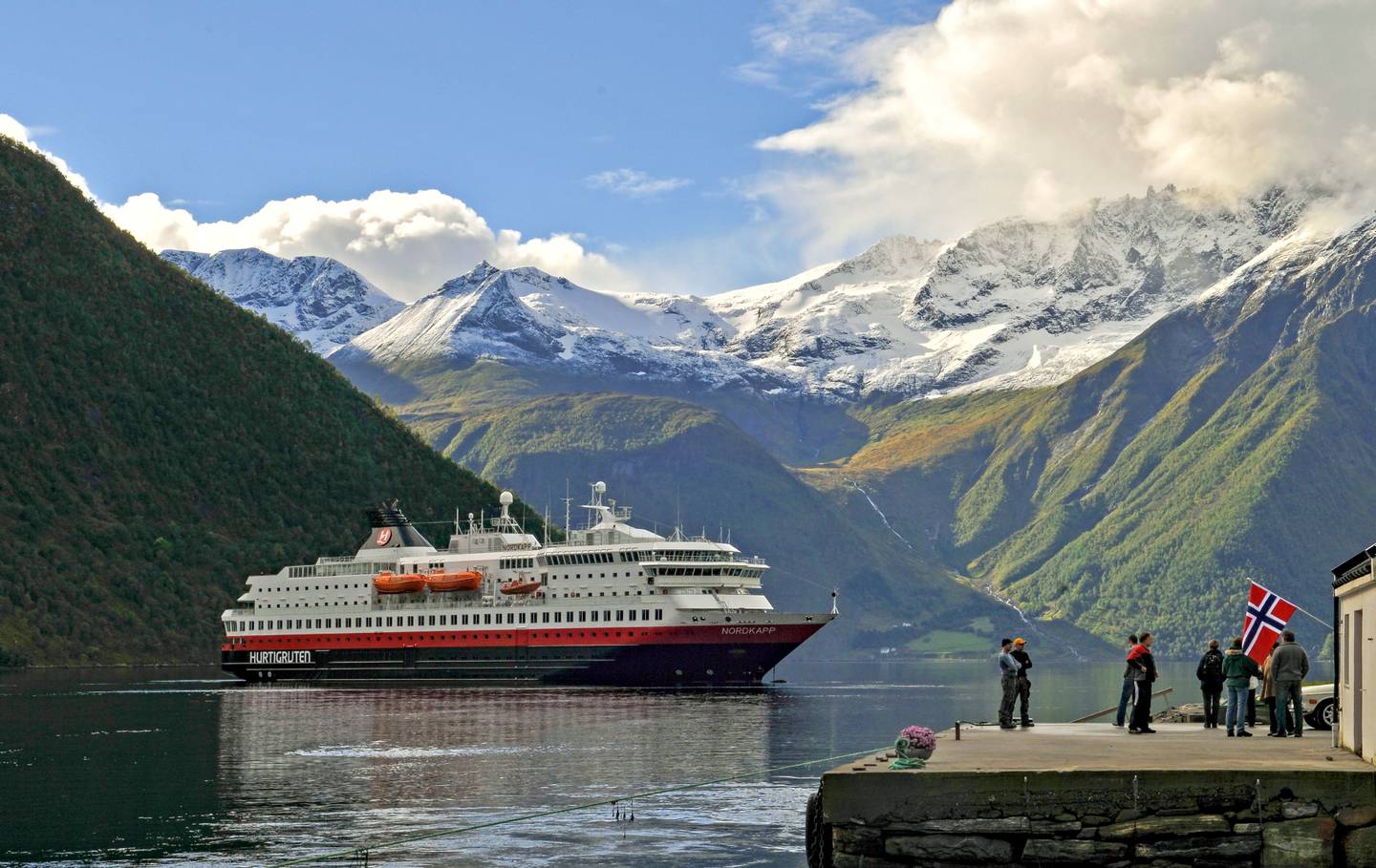 BoCruise HURTIGRUTEN MS Nordkapp Außenansicht
