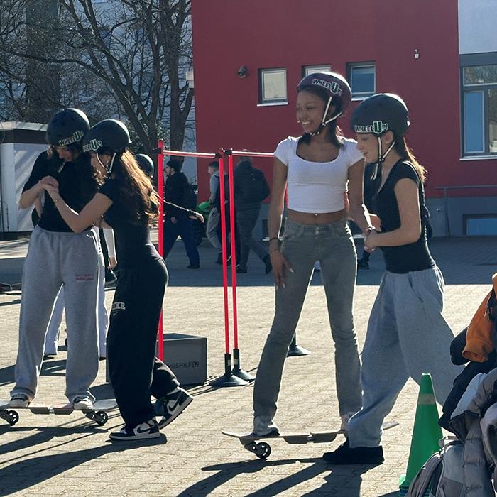 Wheelup: Rollsportgeräte Workshop an der August-Bebel-Schule Offenbach Wheelup: Rollsportgeräte Workshop an der August-Bebel-Schule Offenbach