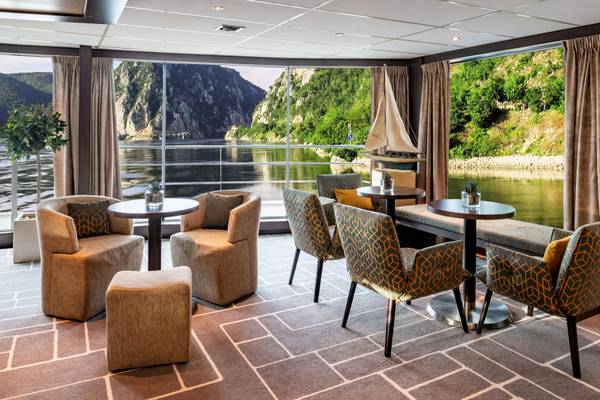 AMADEUS Brilliant AMADEUS-Club BoCruise AMADEUS Brilliant AMADEUS-Club