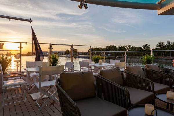 AMADEUS Imperial River Terrace BoCruise AMADEUS Imperial River Terrace