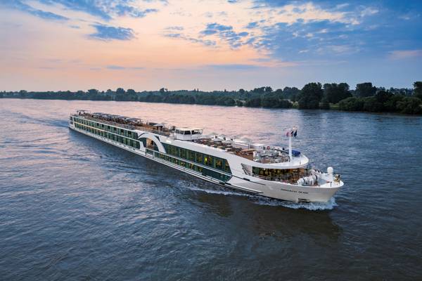 AMADEUS Nova Außenansicht BoCruise AMADEUS Nova Außenansicht