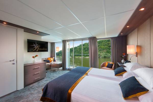 BoCruise AMADEUS Silver by AMADEUS Suite