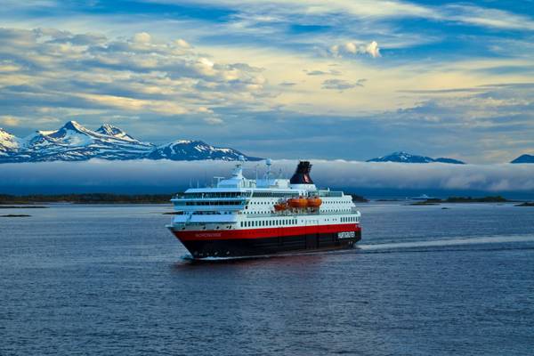 BoCruise HURTIGRUTEN MS Nordnorge Außenansicht