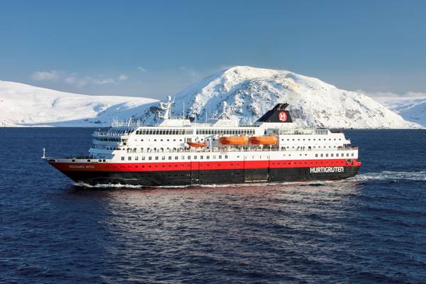 MS Richard With BoCruise HURTIGRUTEN MS Richard With Außenansicht
