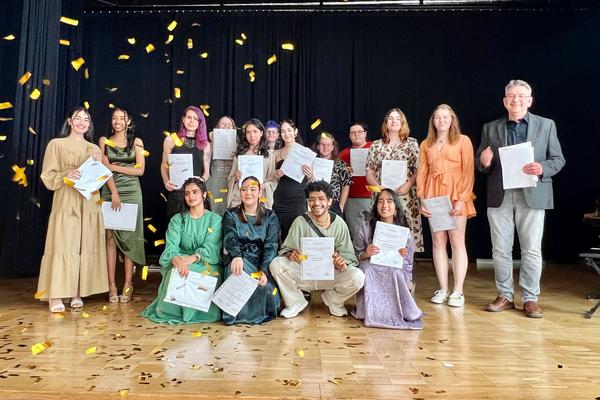 Verabschiedung der Höheren Berufsfachschule 2023 Verabschiedung der Höheren Berufsfachschule 2023