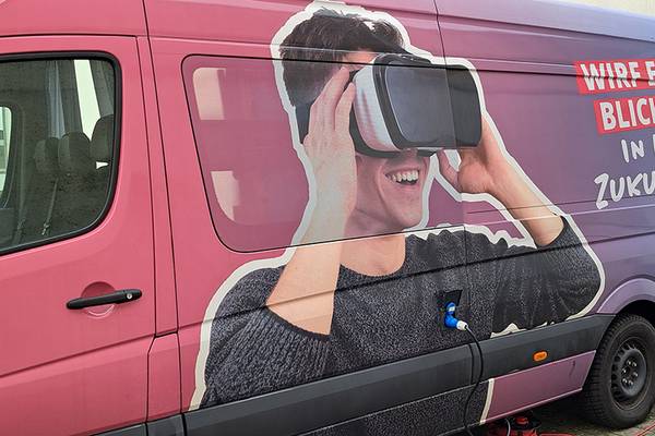 Werde Lehrer in Hessen - Zukunftsbus an August-Bebel-Schule Offenbach