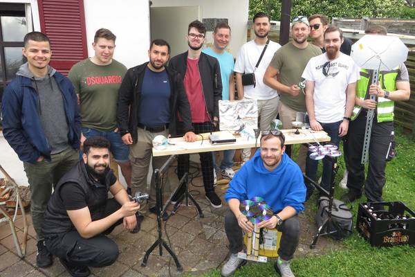 Bau von WLAN Antennen Fachschule Technik Bau von WLAN Antennen Fachschule Technik