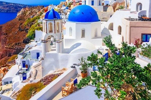 Blick auf den Kraterrand von Santorin Blick auf den Kraterrand von Santorin